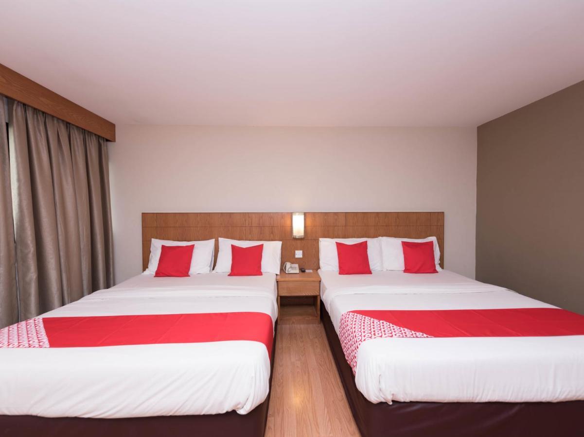 Oyo 89421 Pp Island Hotel Джорджтаун Экстерьер фото